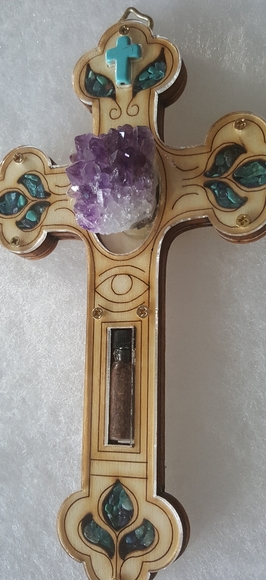 Cross - Picture 4 of 5